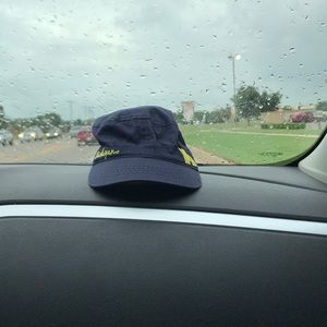 Meet your Posher, Ava